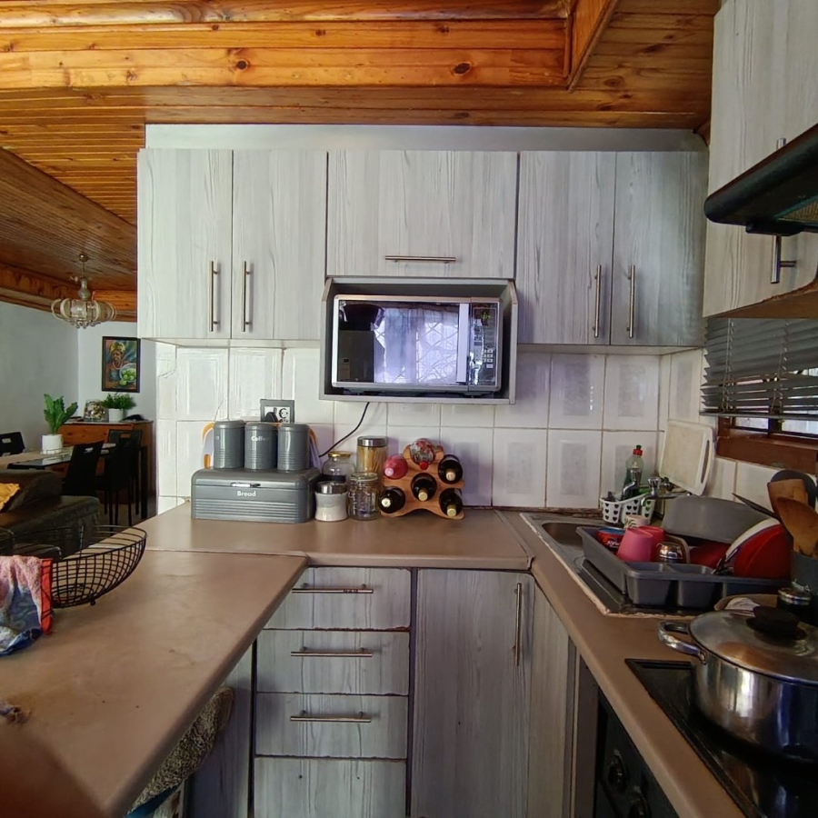2 Bedroom Property for Sale in Delft Western Cape